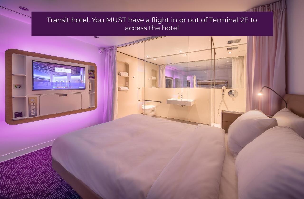 Premium Cabin Airside Location,1129132059:JPEG